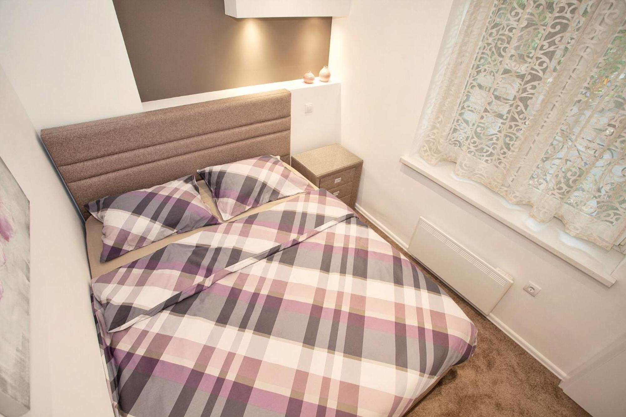 Hostgost Selected Suites - Skadarlija Square Belgrado Exterior foto